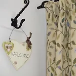 Ashfield Garden Studio Room, Lockton *